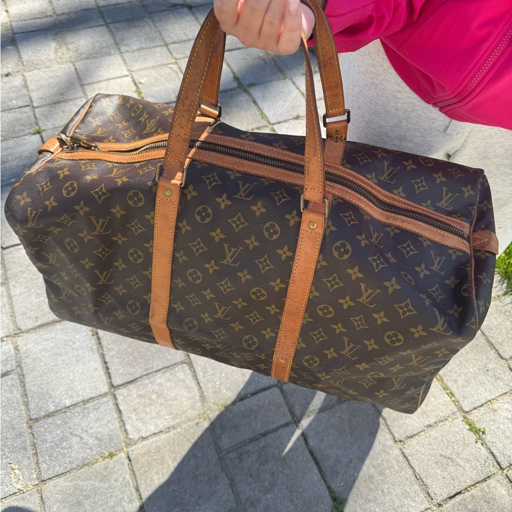 Louis Vuitton Monogram Keepall 55 - Picture 7 of 17